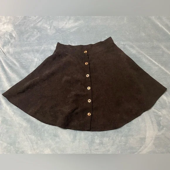 SHEIN Button Fly Solid Cord Skirt - Picture 3 of 6